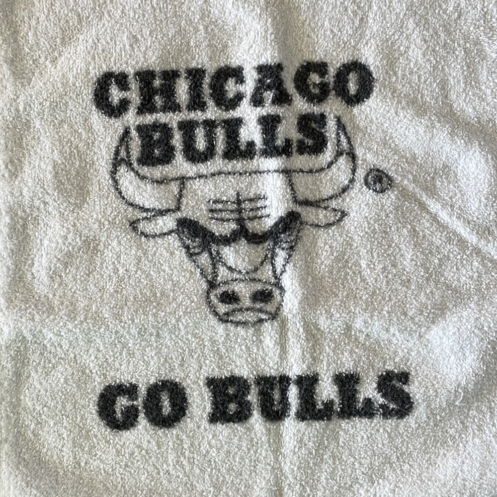Vintage Chicago Bulls NBA Hand Towel